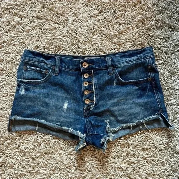 Free People Women's Denim Button Up Distressed Shorts Size 28 - Picture 2 of 7